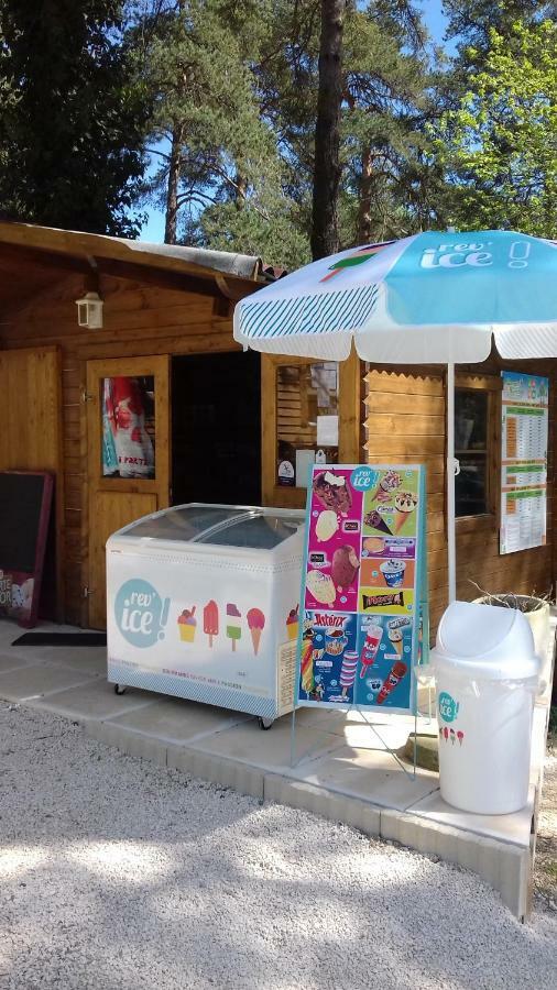 Camping 46 Rainettes Goujounac Exterior foto